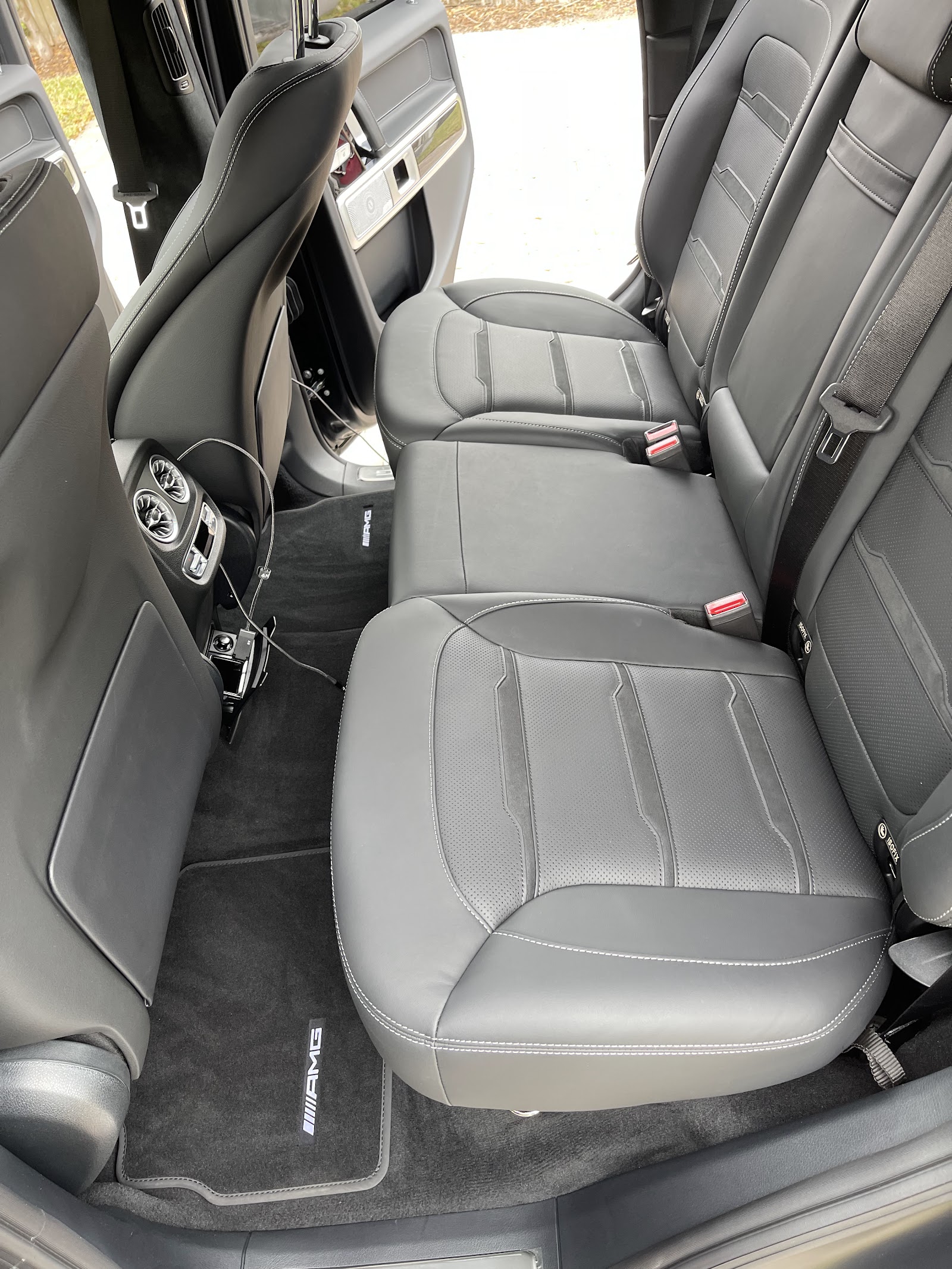 AAA&JAY MOBILE DETAILING SPA